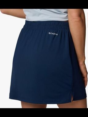 Columbia Navy Athletic Skirt with Elastic Waist